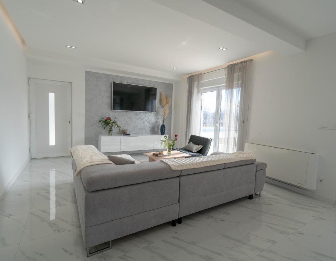 Villa Lukrecia, Luxury Villa In Imotski-Makarska Donji Proložac Екстериор снимка